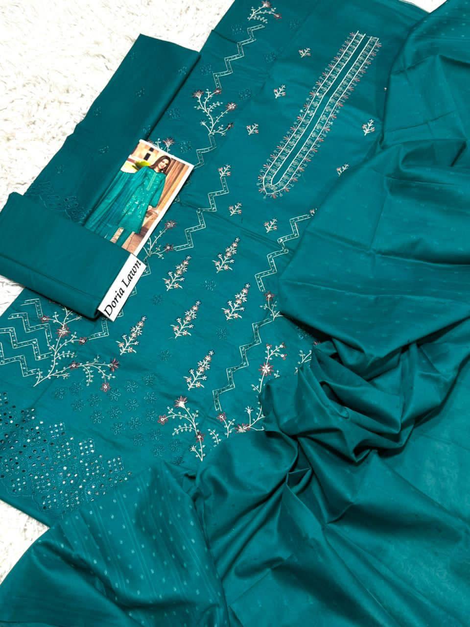 ✨ DORIA  LUXURY LAWN SUIT ✨